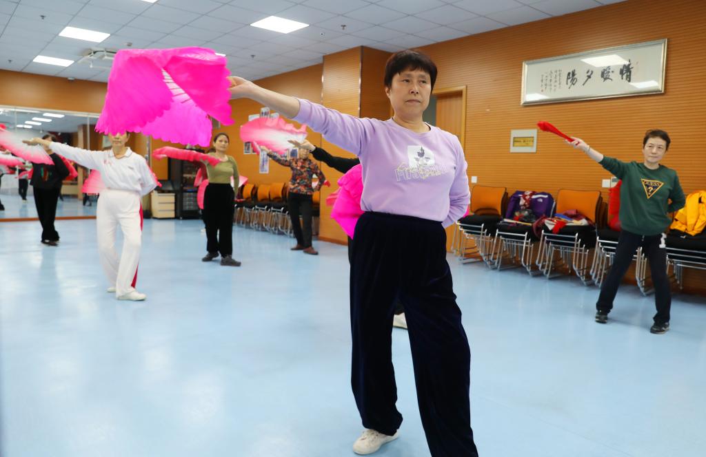 健康不“宅”冬冬火狐电竞平台季运动小贴士来了(图1)